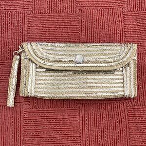 Elegant silver tone Sequin Clutch flapper style
